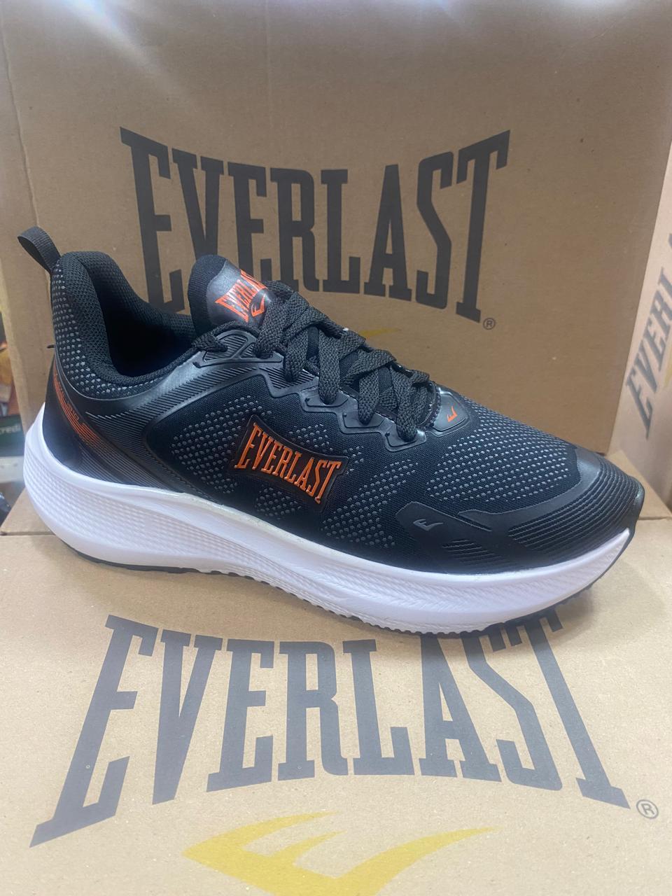Tênis 003 — TENIS-003